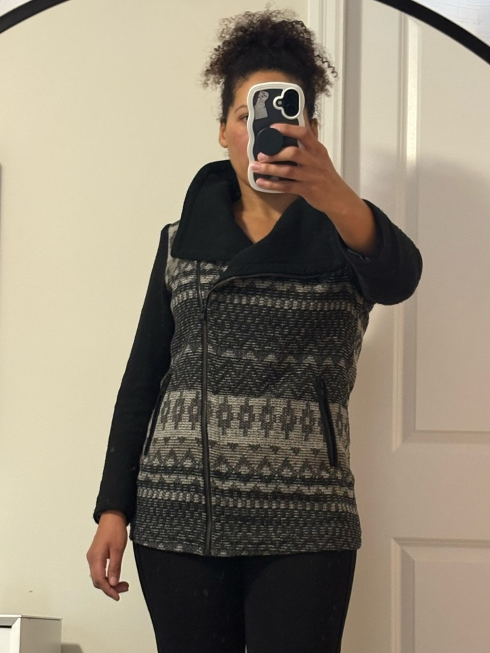 Patterned Black/Grey Jacket